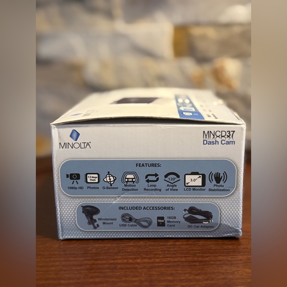 Minolta MNCD37 Full HD 3" LCD Screen Dash Cam In Black New In Box. - Picture 2 of 7